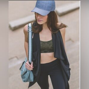 Lululemon Flow Y Bra size 6